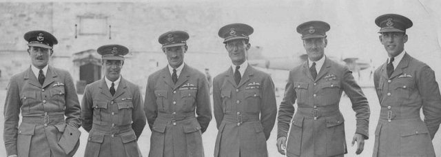 schneider trophy 1929 r waghorn t h moon darcy greig ah orlebar g h stainforth rlr atcherley 0324-0037